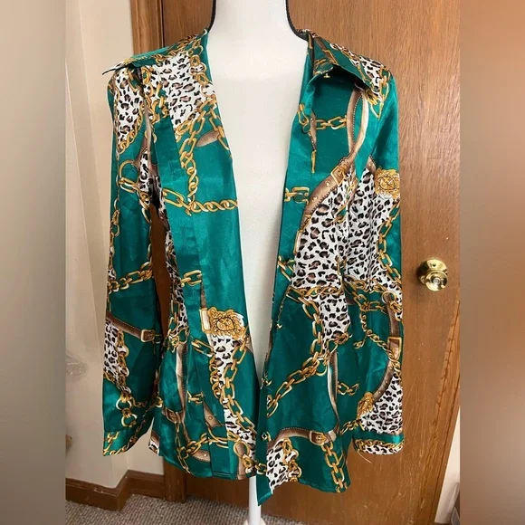 Top - Picture 1 of 4